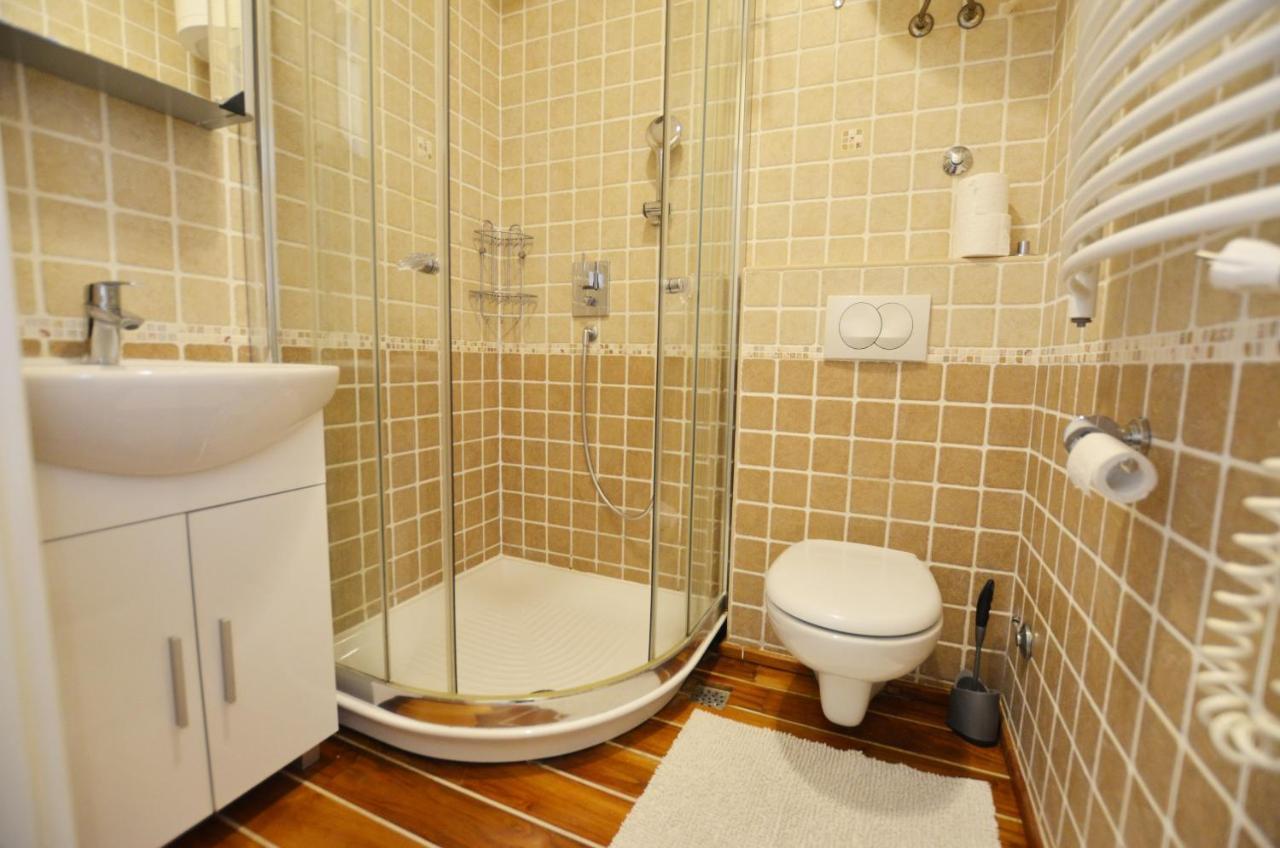 Apartment Max Ровинь Экстерьер фото