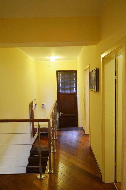 Apartment Max Ровинь Экстерьер фото