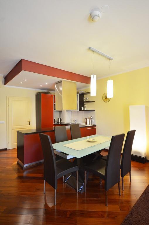 Apartment Max Ровинь Экстерьер фото