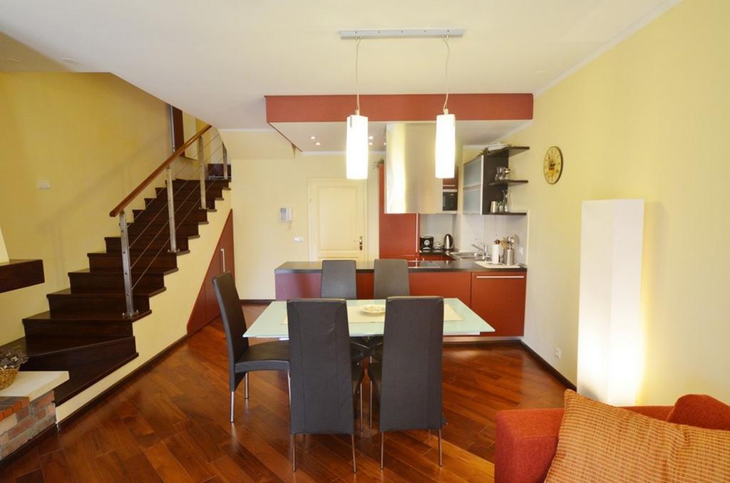 Apartment Max Ровинь Экстерьер фото